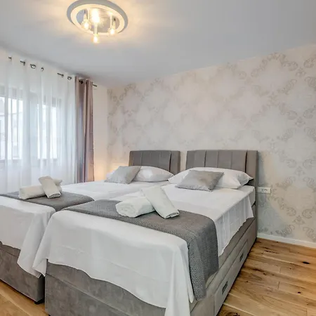 Brand New Strozanac - Near The Apartamento