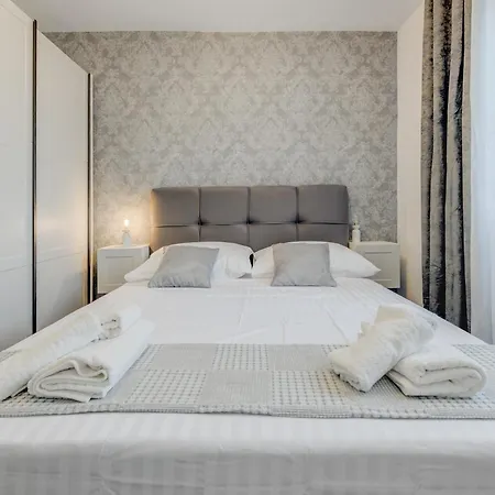 Apartamento Brand New Strozanac - Near The Podstrana